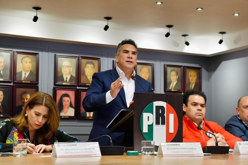 - Reunión de trabajo del CEN del PRI