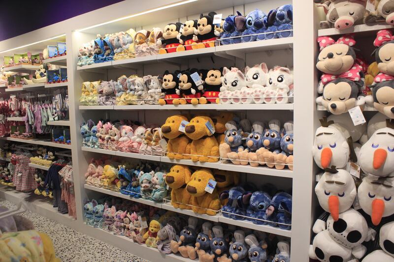 Productos de la Disney Store en Plaza Perisur