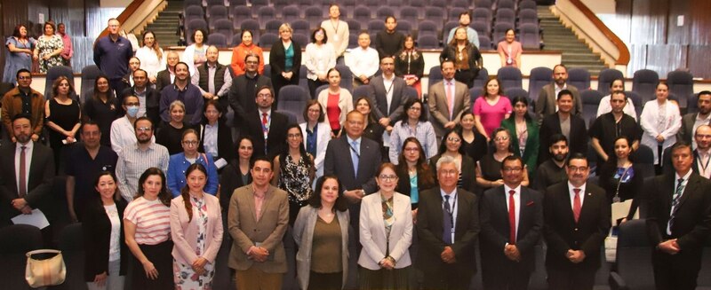 Foto de la ceremonia de bienvenida para los nuevos expertos integrados al Comité de Moléculas Nuevas de COFEPRIS