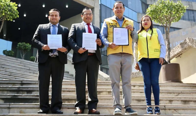 Entrega de apoyos a damnificados por lluvias en Chiapas