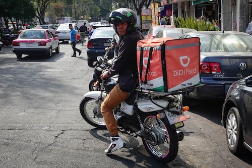 Menos robos, mismo riesgo: comerciantes y repartidores siguen siendo blanco fácil de inseguridad en CDMX