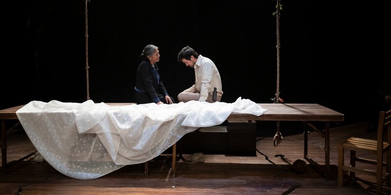 'Bodas de Sangre' es una adaptación contemporánea, producida por Woo Teatro en colaboración con Óscar Uriel