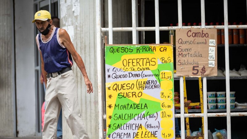 Quesos y embutidos a la venta