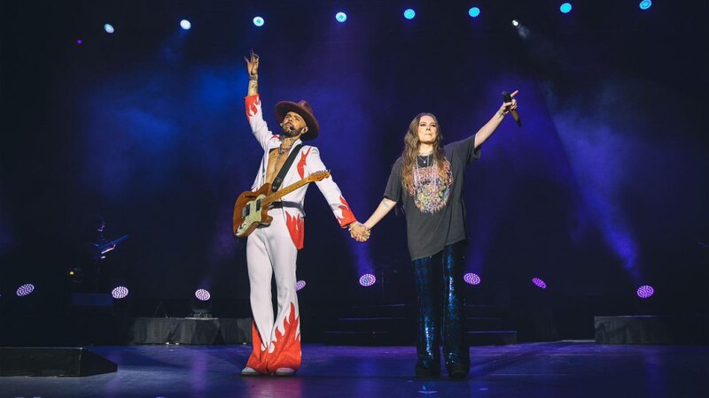 ¡Camila y Sin Bandera juntos en concierto!