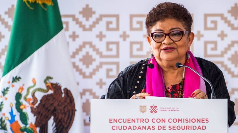 Claudia Sheinbaum, Jefa de Gobierno de la Ciudad de México, se reúne con Comisiones Ciudadanas de Seguridad.