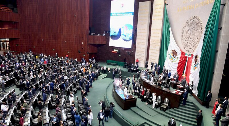 Sesión en el Congreso de la Unión