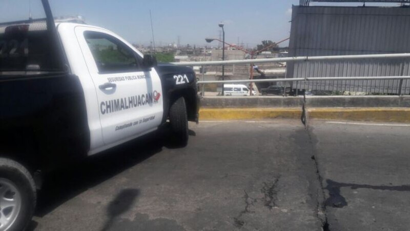 Accidente en puente vehicular deja un muerto y varios heridos en Chimalhuacán