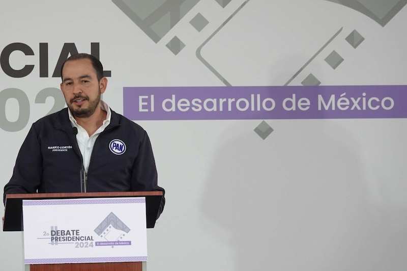 Marko Cortés, candidato a la presidencia de México por el PAN, durante el segundo debate presidencial.