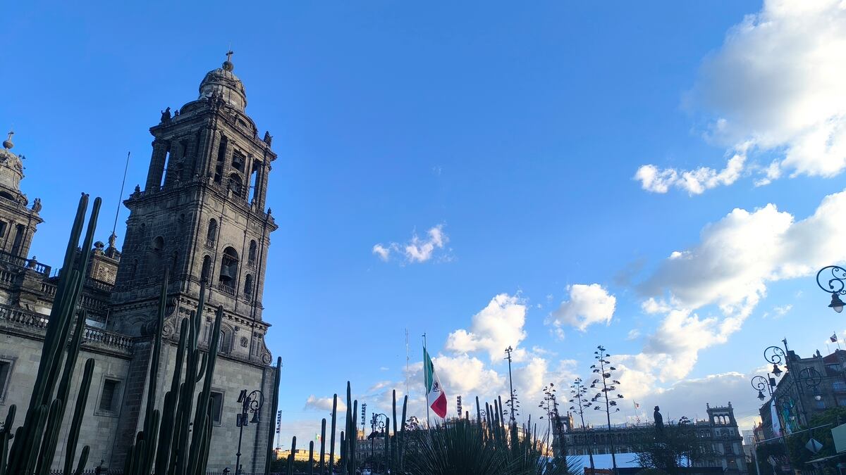 Inteligencia artificial transforma el turismo en México con asistentes digitales