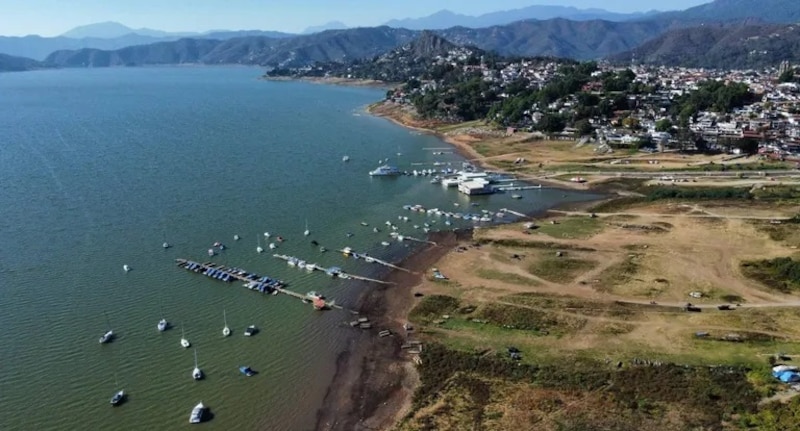 Embarcadero en el lago Chapala