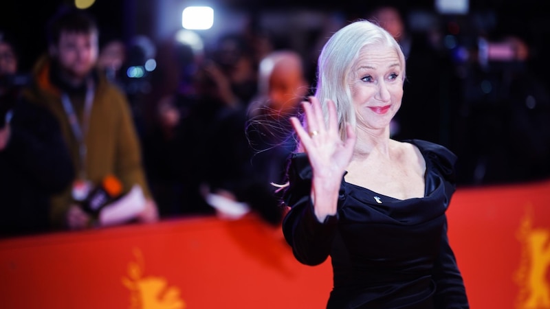 La actriz Helen Mirren en la alfombra roja del Festival de Cine de Berlín