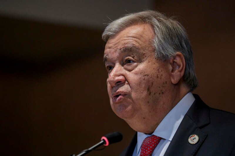 El Secretario General de la ONU, António Guterres, habla en una conferencia de prensa.