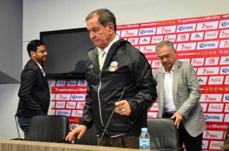 Presentación de José Luis Trejo como nuevo director técnico del Club Atlético Zacatepec
