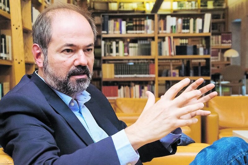 El escritor español Arturo Pérez-Reverte
