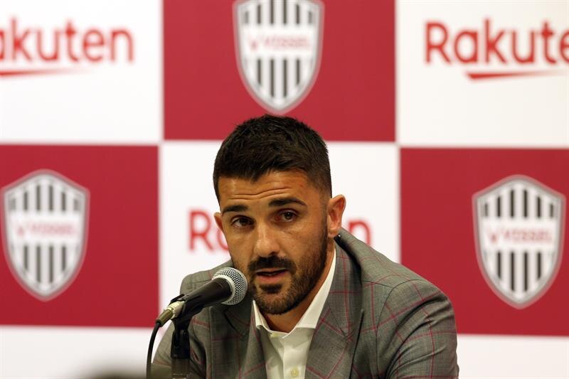 El futbolista Gerard Piqué anuncia su retirada del fútbol