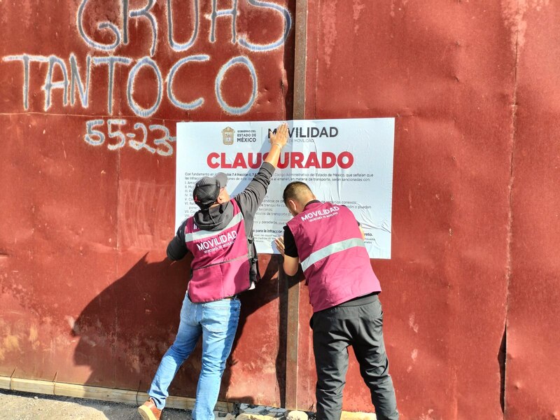 Title: Clausuran autoridades del Estado de México un negocio por incumplir con las normas de movilidad