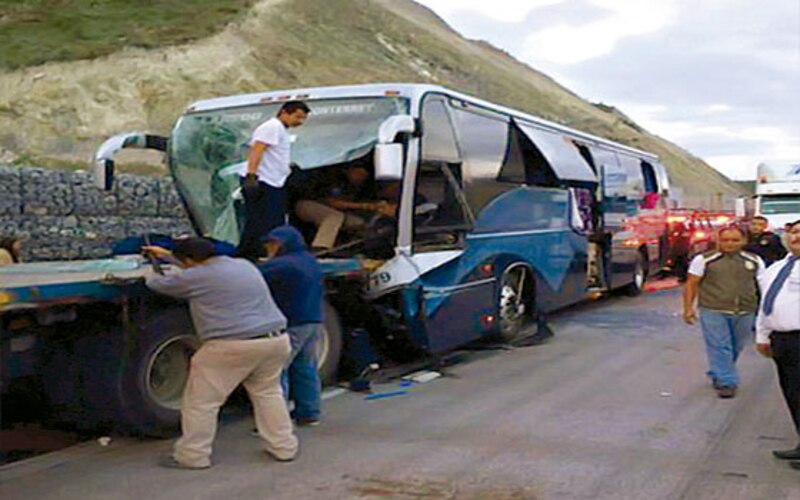 Accidente de autobús en México deja varios heridos