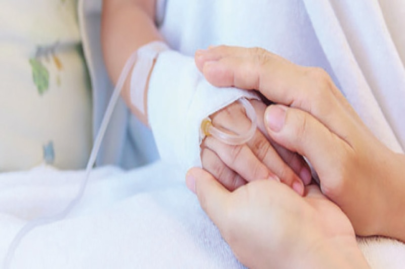 Niño en el hospital