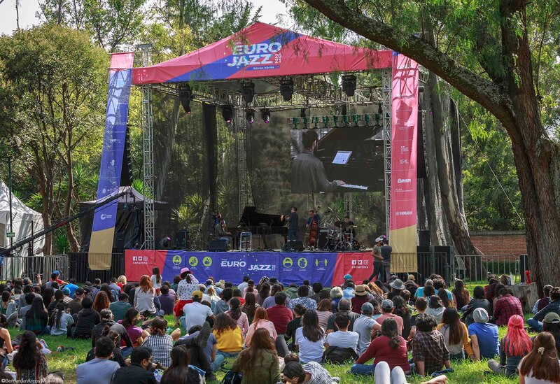 Concierto de jazz en vivo al aire libre