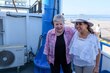 Mara Lezama y Alicia Bárcena recorren y supervisan estrategia integral contra el sargazo a bordo del buque “Natans”