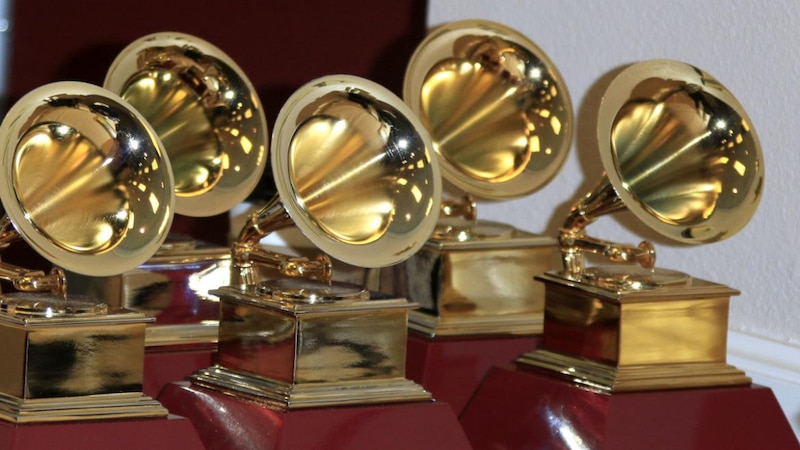 Gramófonos dorados, premios Grammy.