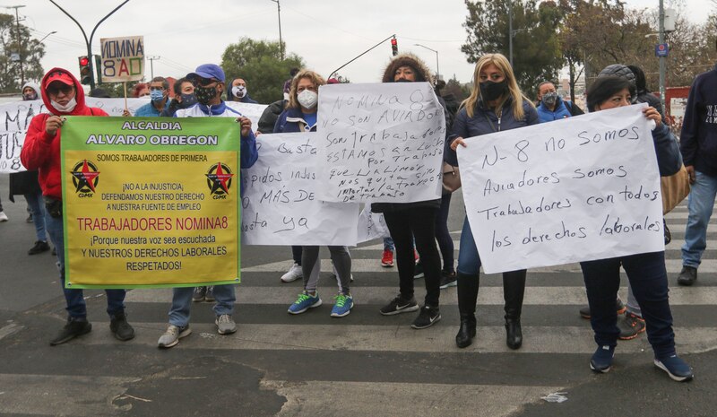 Protesta de trabajadores eventuales en la alcaldía Álvaro Obregón