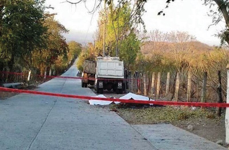 Accidente de tráfico en una carretera rural