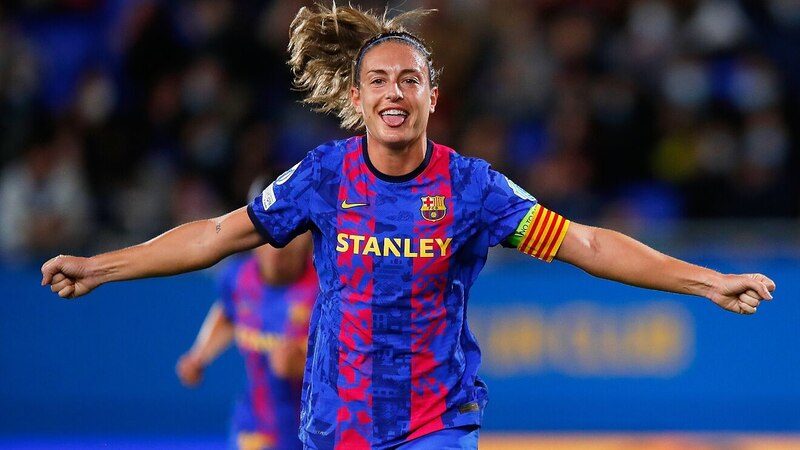 La futbolista española, Aitana Bonmatí, celebra un gol con el FC Barcelona.