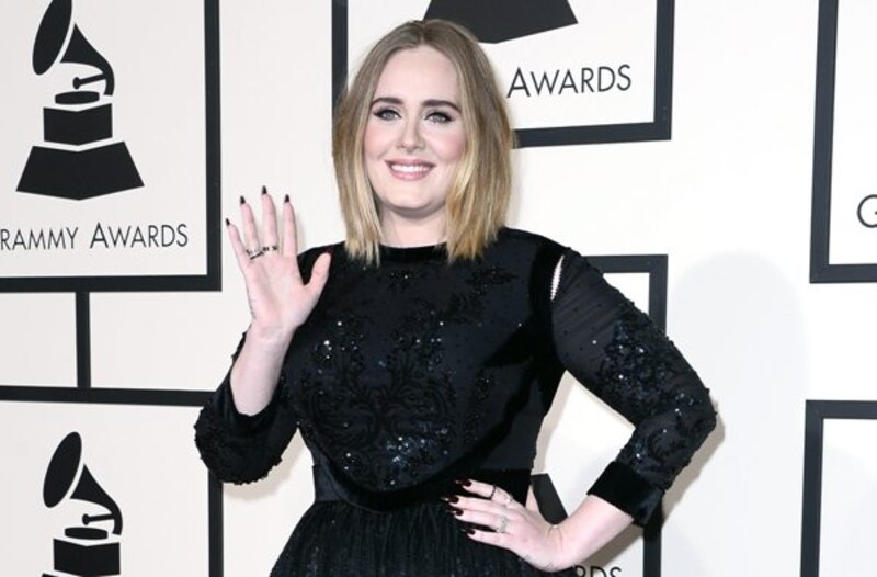 Adele en los Grammy 2016