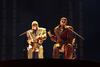 Ca7riel y Paco Amoroso hicieron vibrar el Palacio de los Deportes con funk, trap y soul