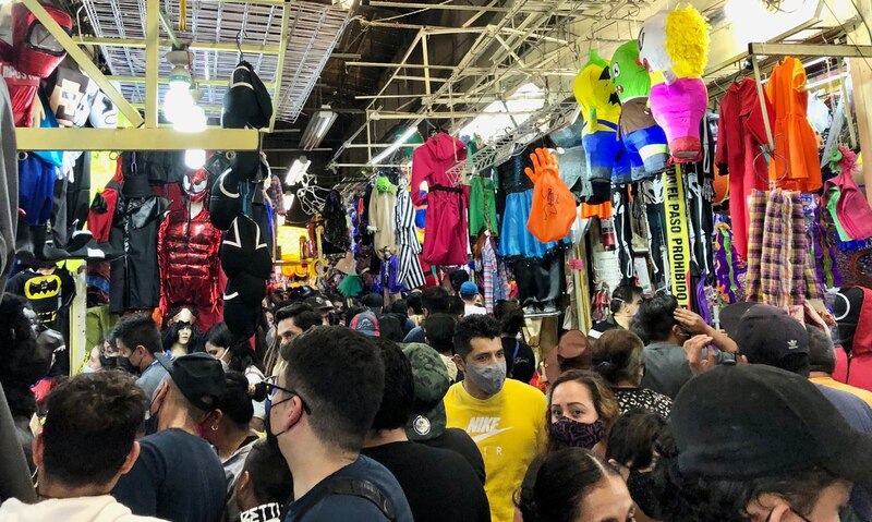 Mercado de disfraces en México