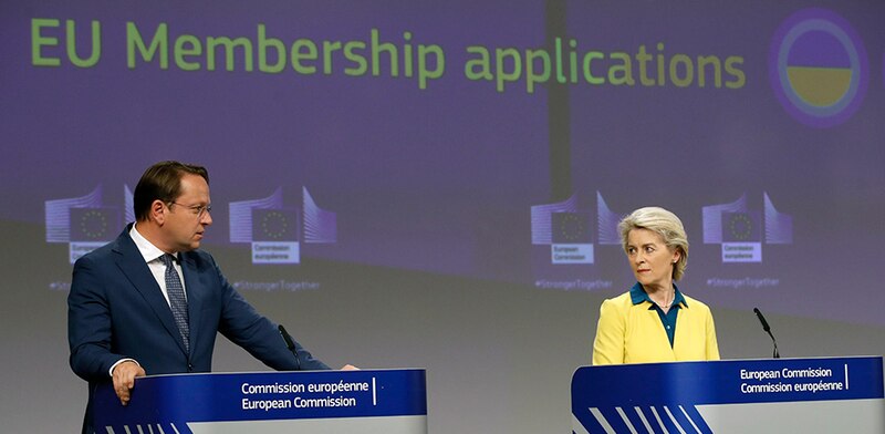 La Comisión Europea recibe las solicitudes de adhesión de Ucrania, Moldavia y Georgia