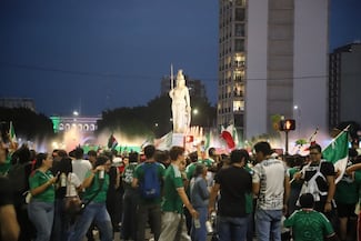 Prevención, no prohibición: el reto de cuidarnos en una celebración multitudinaria