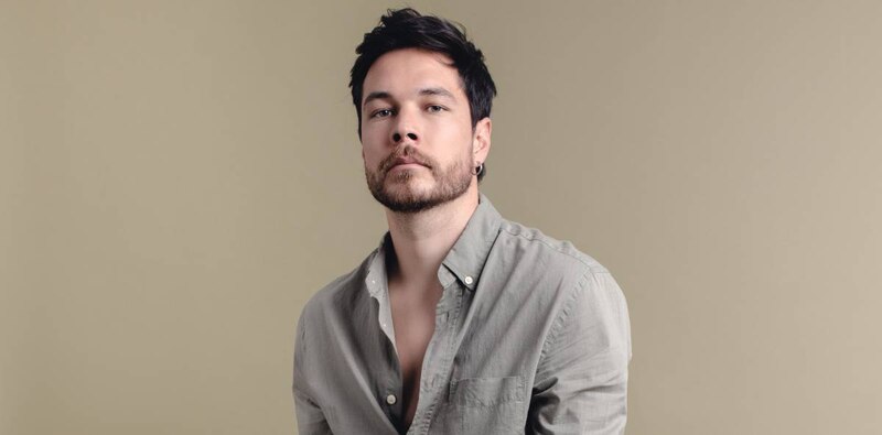 Cantante colombiano Camilo Echeverry