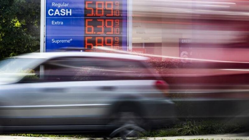 Los precios de la gasolina en Estados Unidos alcanzan un nuevo máximo histórico