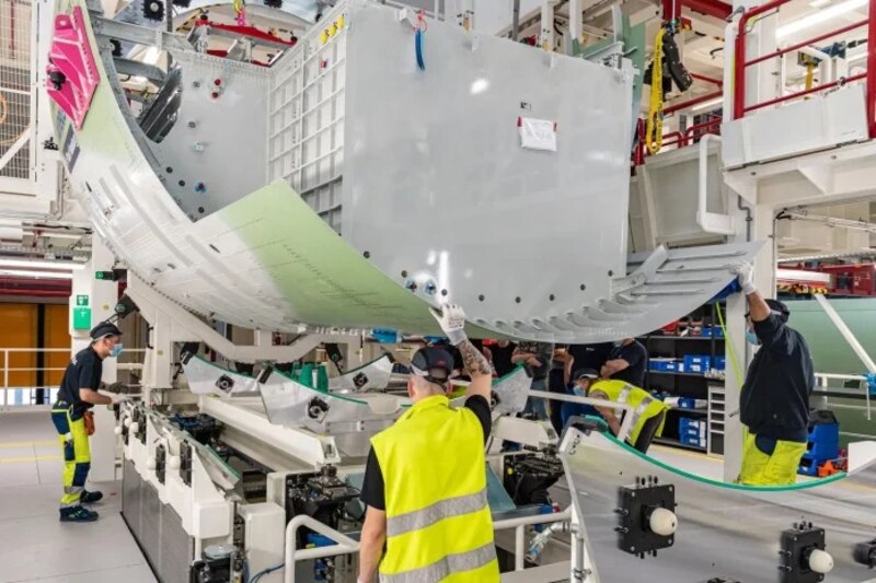 Airbus presenta el primer A321XLR con la cabina Space-Flex