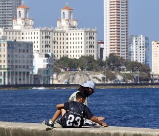 Cuba está “en sus últimos momentos” pero tendrá “una gran vida nueva”, advierte Trump    