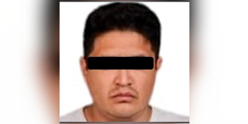 Sospechoso de asesinato buscado por la policía
