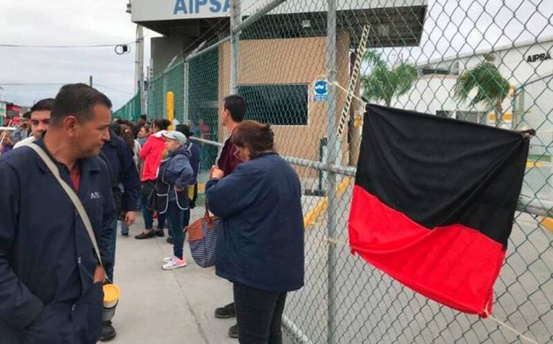 Trabajadores protestan por mejores condiciones laborales