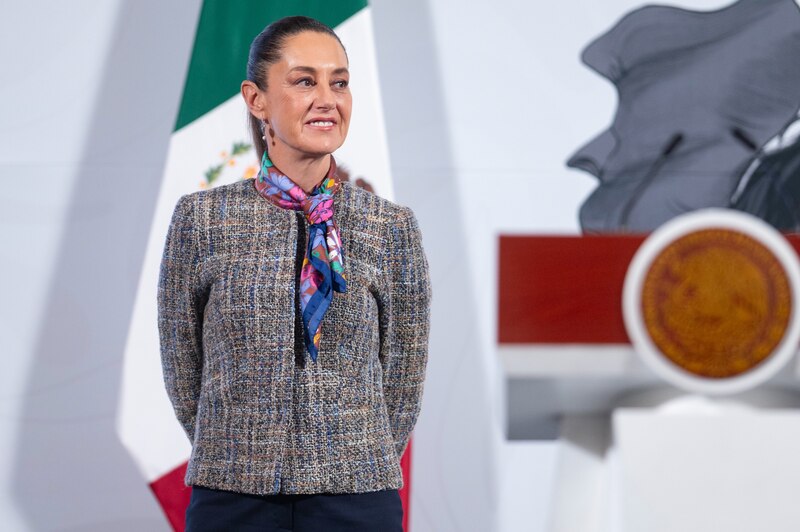 La presidenta Claudia Sheinbaum señaló que se analiza la solicitud de "El Mayo", de ser repatriado y continuar su juicio en México