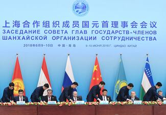 Putin viaja a China en busca de apoyo de aliados de Asia para seguir con su guerra