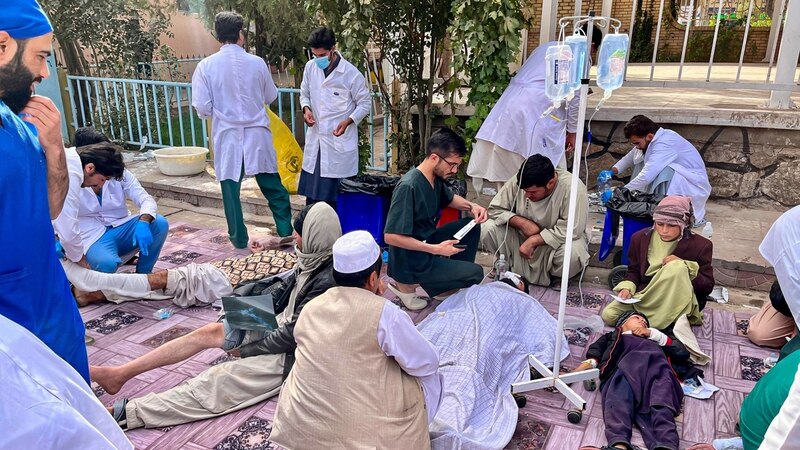 Ataque terrorista en Kabul deja decenas de heridos