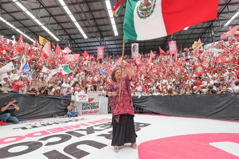 La candidata Xóchitl Gálvez en un mitin de campaña.