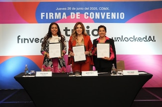 Unlocked AI, Tuiio y Finvero firman alianza pionera para impulsar a mujeres emprendedoras