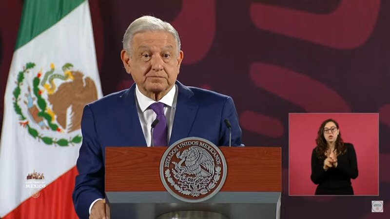 El presidente Andrés Manuel López Obrador da un discurso.