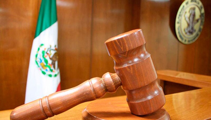 Martillo de la justicia mexicana