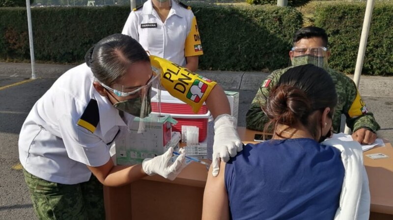 Jornada de vacunación contra COVID-19 en México