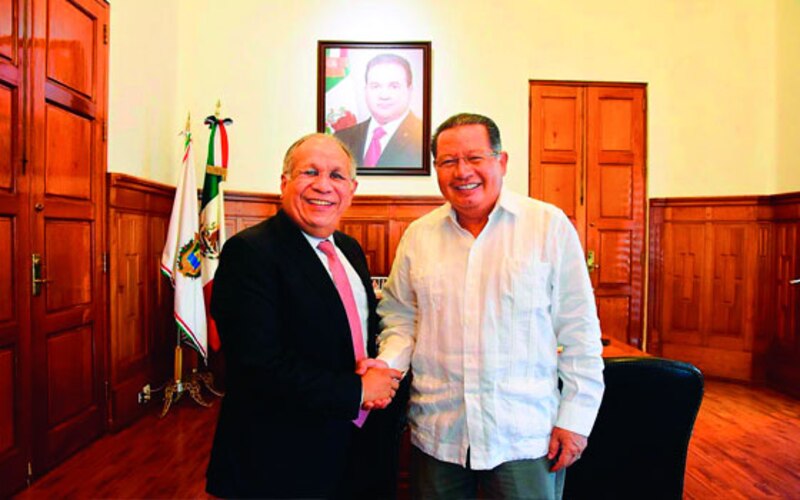 El presidente de México, Enrique Peña Nieto, se reúne con el presidente de Cuba, Miguel Díaz-Canel.
