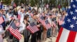 En el limbo, ceremonias de naturalización en EU