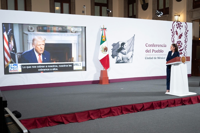 La Presidenta Claudia Sheinbaum pidió no sacar de contexto las declaraciones de su homólogo estadunidense Donald Trump, en relación a la nueva pausa arancelaria y los aranceles recíprocos que aplicará aquel país